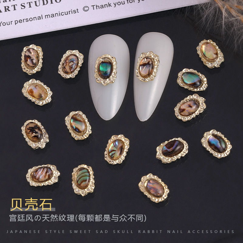Nail Art Queen - 10 Buah Hiasan Kuku Barok Royal